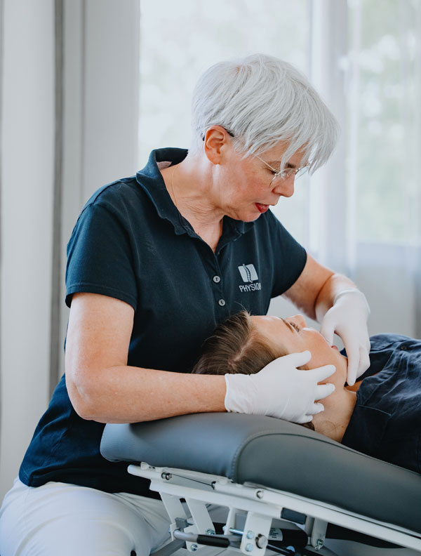 Physiotherapeutische Behandlung des Kiefergelenks bei CMD im MVZ Rage-Holm Bocholt