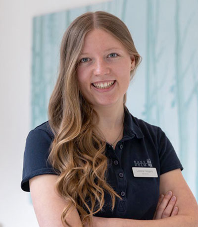 Zahnärztin Lorena Holgers im MVZ Rage-Holm in Bocholt